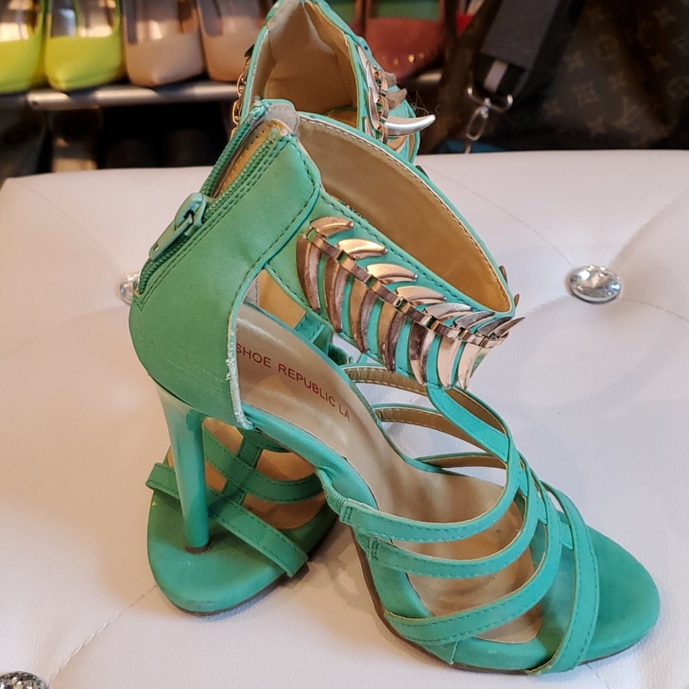 Shoes